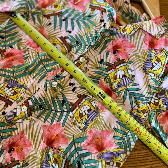 Nickelodeon SpongeBob Floral and Cartoon Shirt M - Picture 8 of 10